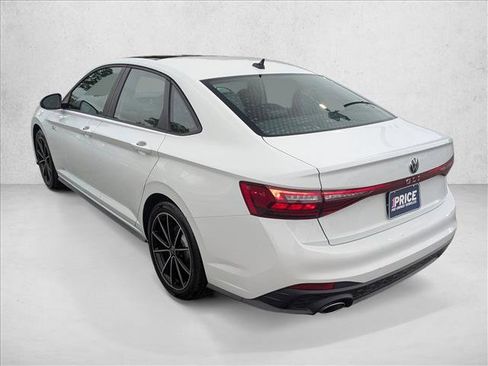 Used 2025 Volkswagen Jetta GLI Autobahn image 7