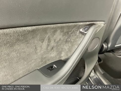 Used 2025 Tesla Model Y Long Range image 20