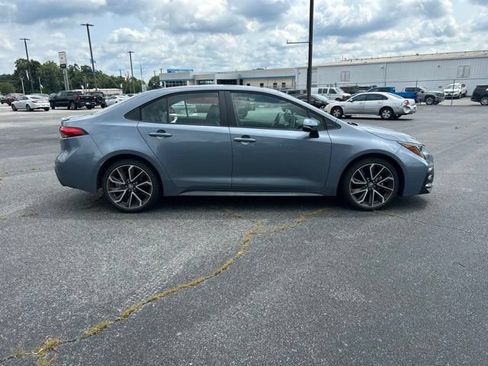 Used 2022 Toyota Corolla XSE FWD image 6