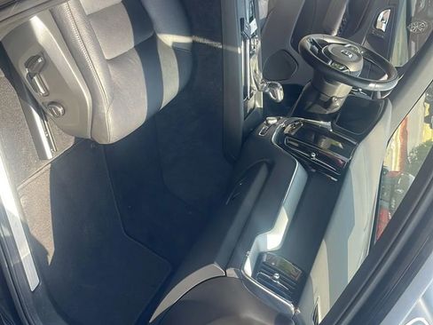 Used 2020 Volvo XC60 T5 Momentum FWD image 25