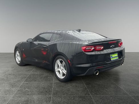 Used 2022 Chevrolet Camaro LT image 5