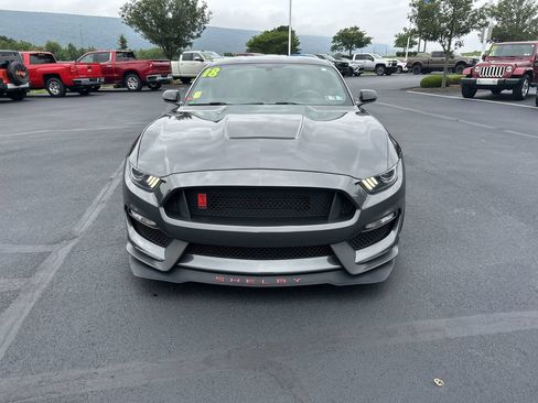 Used 2018 Ford Mustang Shelby GT350R w/ GT350R Equipment Group 920A RWD image 2