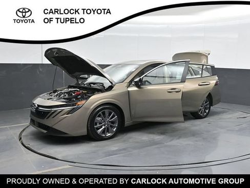 Used 2026 Nissan Sentra SL w/ Floor Mat Package FWD image 57