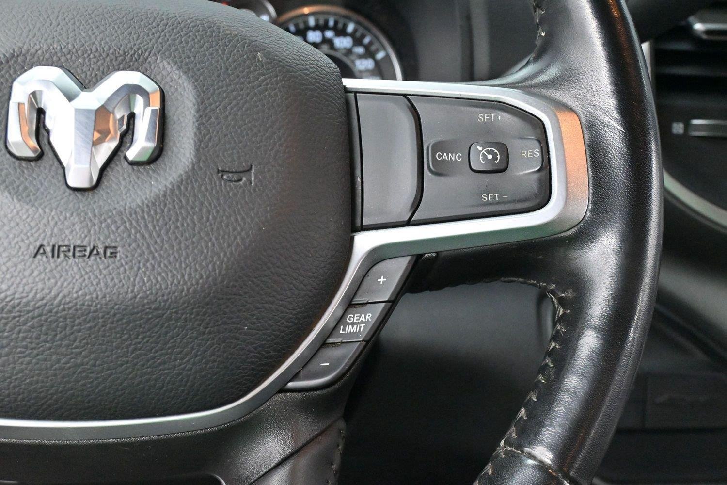 Used 2024 RAM 3500 Big Horn AWD/4WD image 17