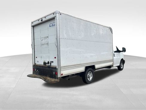 Used 2022 Chevrolet Express 3500 w/ Driver Convenience Package RWD image 5