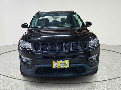 Used 2020 Jeep Compass Latitude image 2