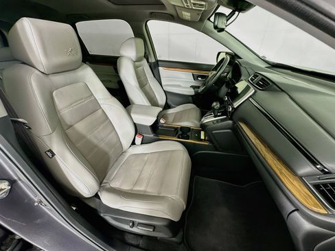 Used 2020 Honda CR-V Touring image 32