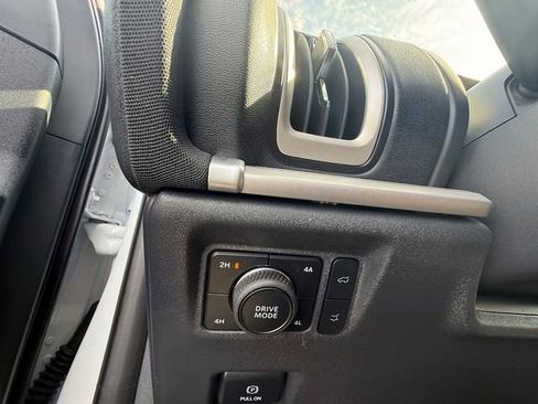 Used 2025 Ford Expedition Max Active image 33