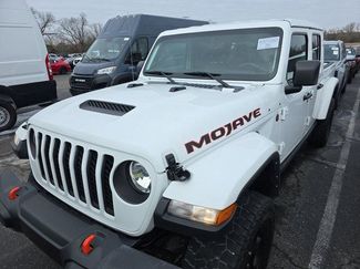 Used 2022 Jeep Gladiator Mojave w/ Trailer Tow Package video 1