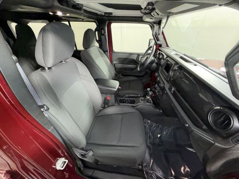 Used 2021 Jeep Wrangler Unlimited Sport image 25