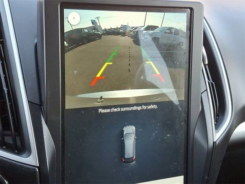 Certified 2022 Ford Edge SE w/ Black Appearance Package image 18