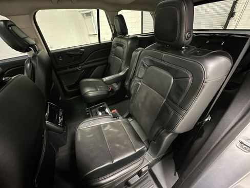 Used 2020 Lincoln Aviator Reserve w/ Equipment Group 201A image 20