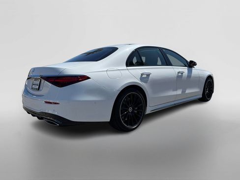 New 2026 Mercedes-Benz S 500 4MATIC image 5