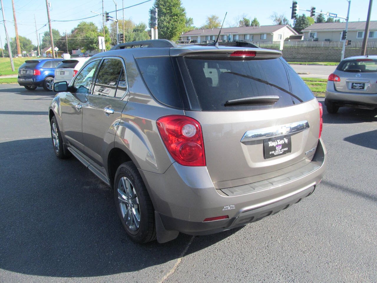 Used 2012 Chevrolet Equinox LT w/ Driver Convenience Package FWD image 3