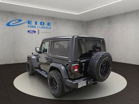 Used 2020 Jeep Wrangler Sport image 6