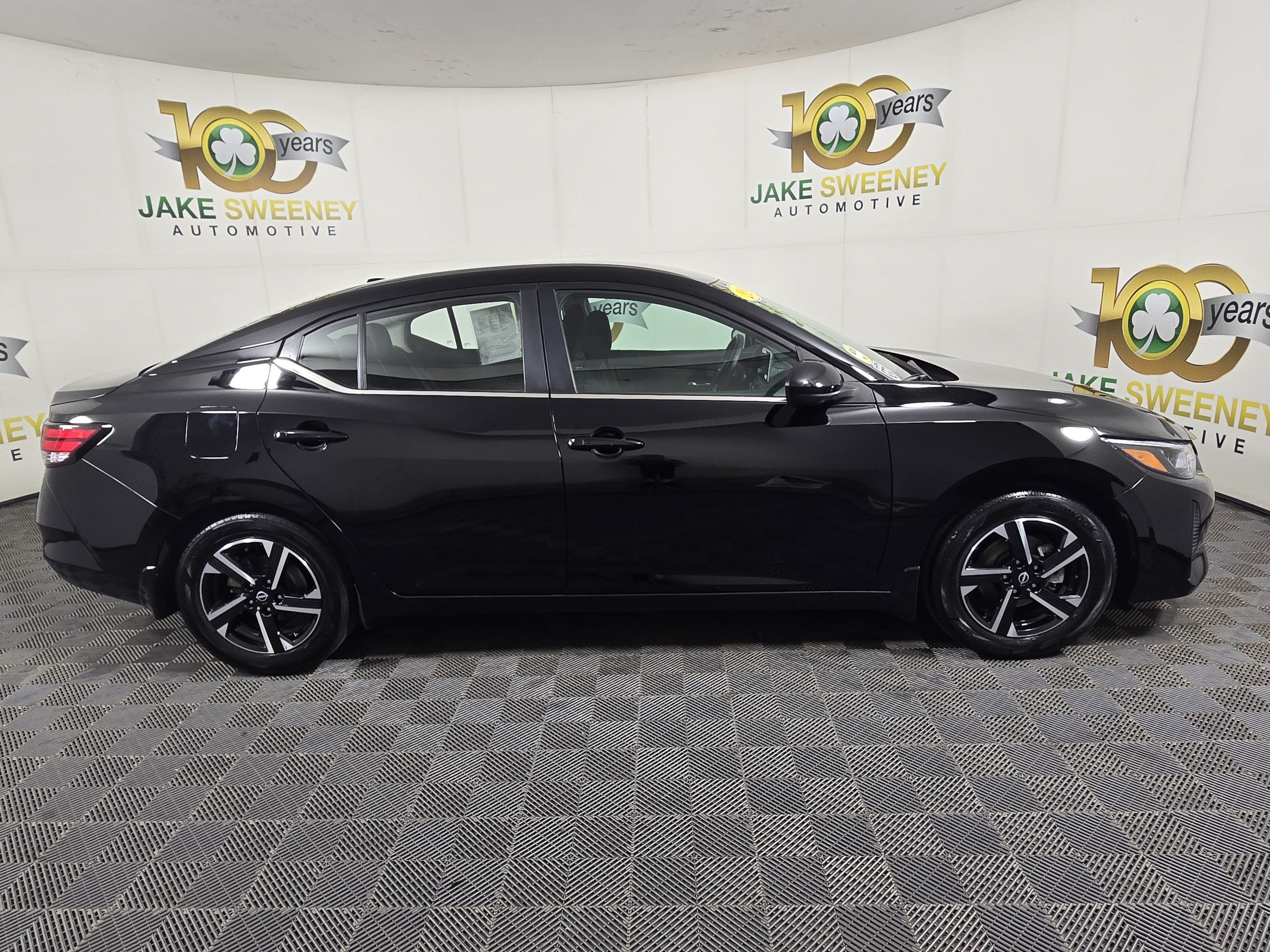 Used 2024 Nissan Sentra SV w/ All-Weather Package FWD image 10