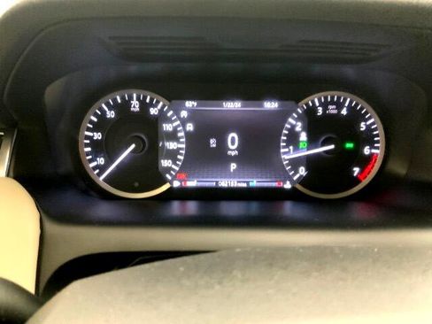 Used 2020 Land Rover Discovery Sport S image 23