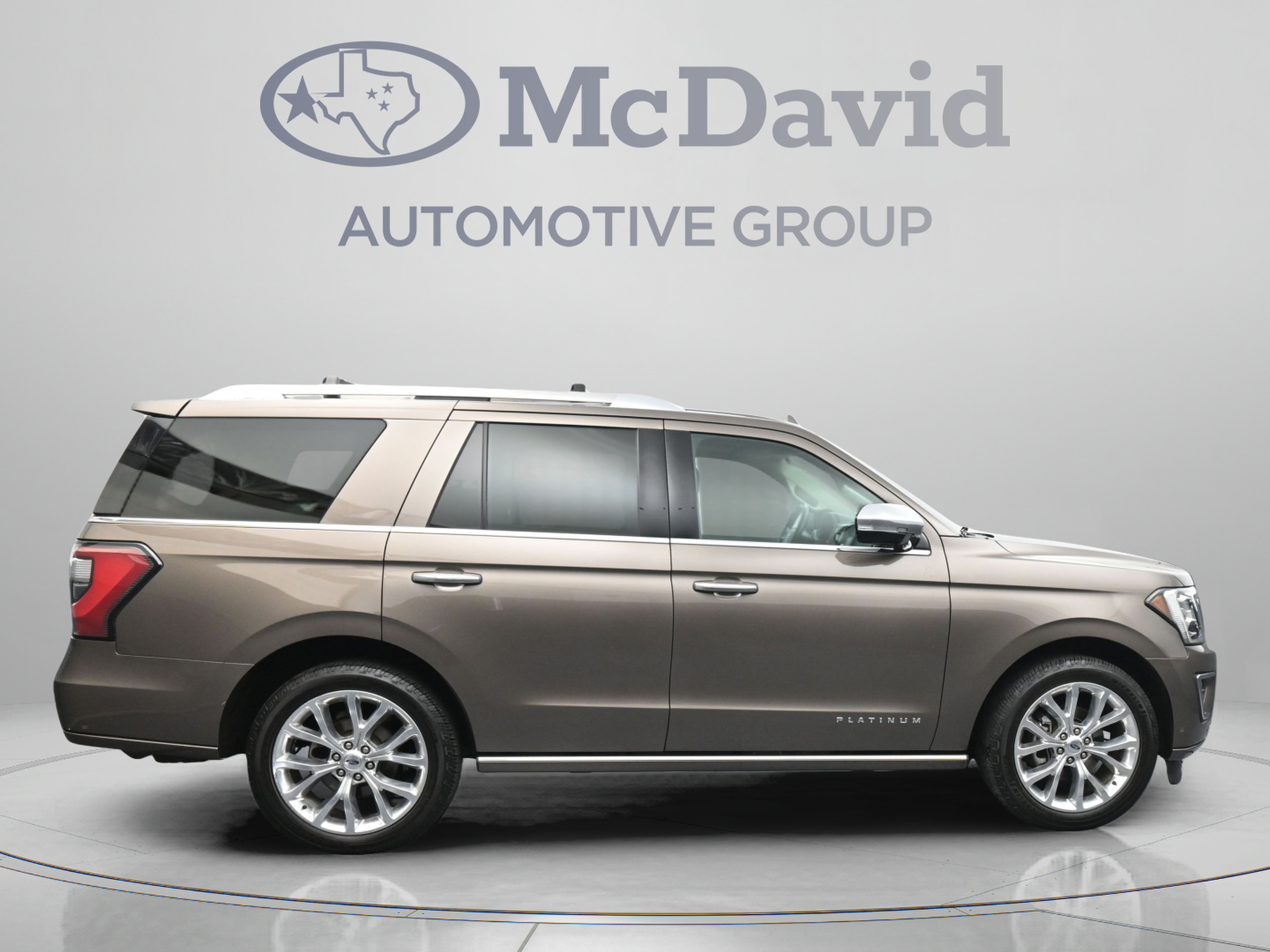 Used 2019 Ford Expedition Platinum RWD image 9