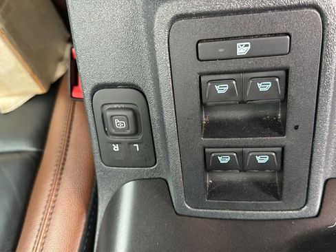 Used 2022 Ford Bronco Outer Banks AWD/4WD image 13