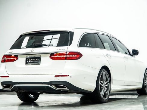 Used 2019 Mercedes-Benz E 450 4MATIC Wagon image 17