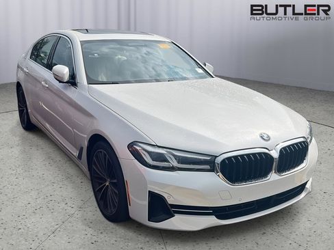 Certified 2023 BMW 530i w/ Premium Package image 6