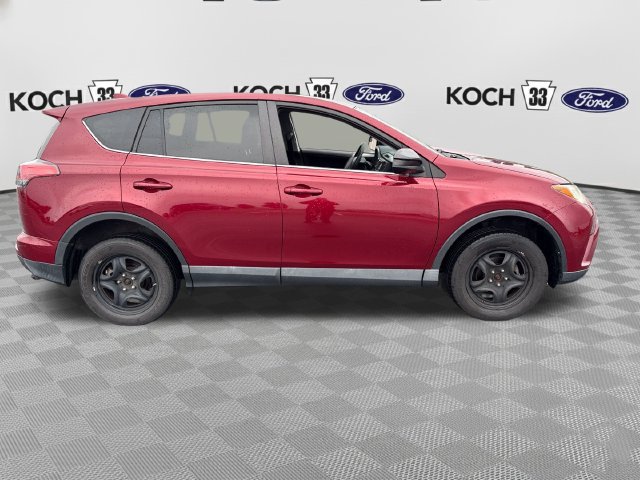 Used 2018 Toyota RAV4 LE w/ All Weather Liner Package AWD/4WD image 9