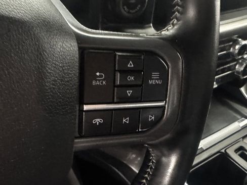 Used 2022 Ford F150 Lariat w/ Equipment Group 502A High AWD/4WD image 6