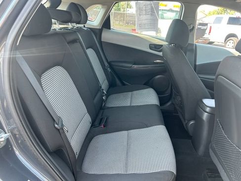 Used 2021 Hyundai Kona SE FWD image 27