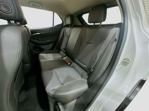 Used 2024 Buick Encore GX Preferred FWD image 23