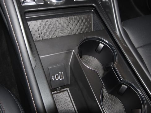 New 2026 Lincoln Nautilus Premier image 18