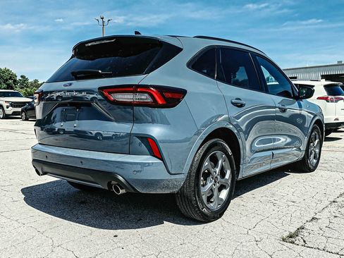 Used 2023 Ford Escape ST-Line w/ Tech Pack #1 FWD image 6