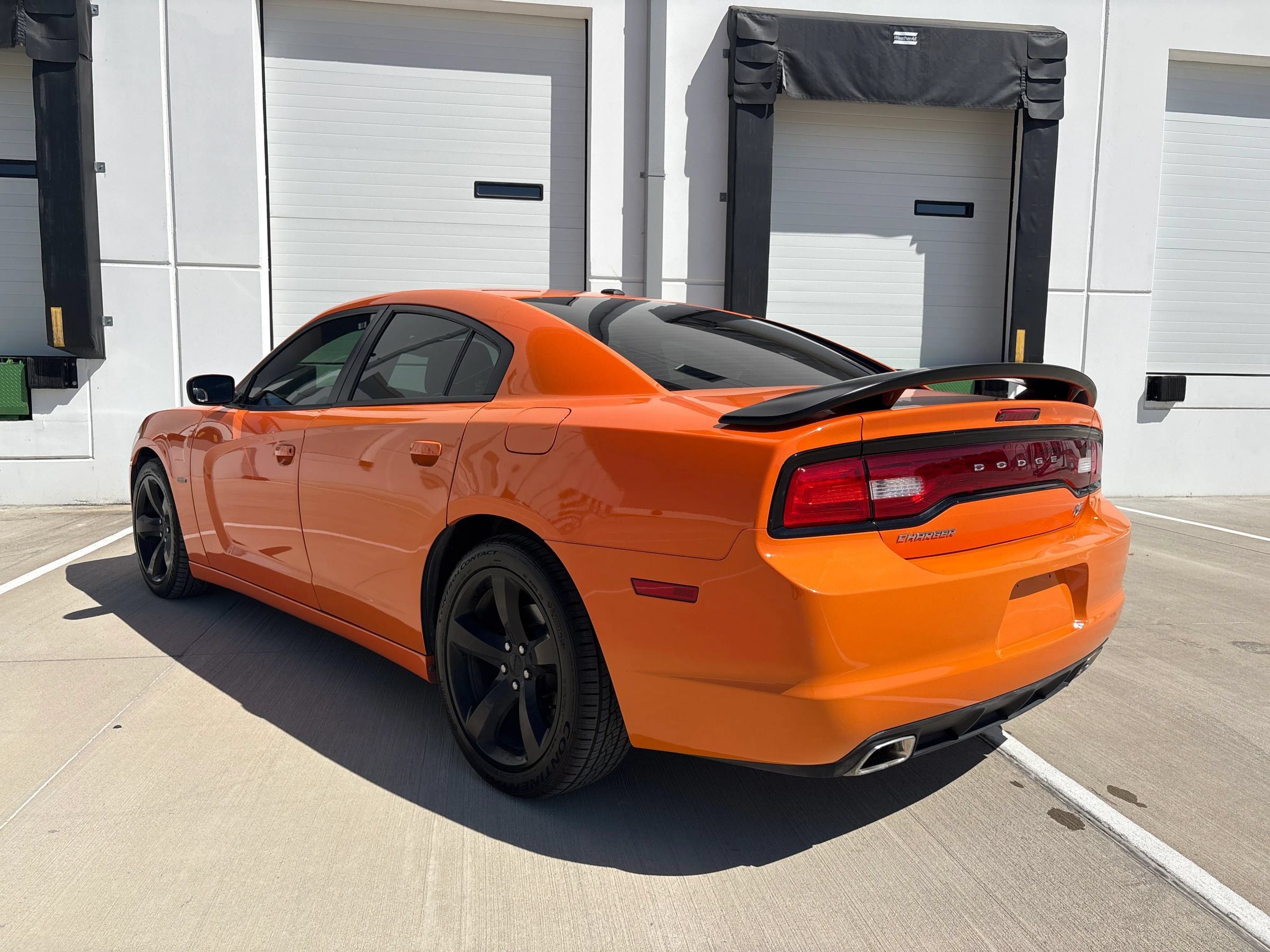 Used 2014 Dodge Charger R/T RWD image 5