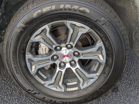 Used 2021 GMC Sierra 1500 SLE w/ LPO, GMC Protection Package image 11