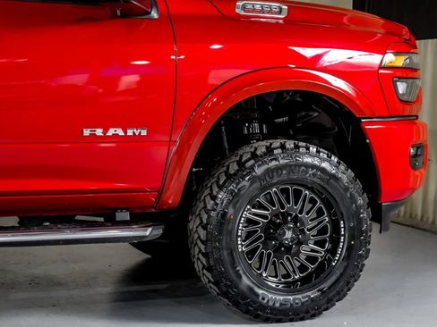 Used 2026 RAM 2500 Big Horn AWD/4WD image 8