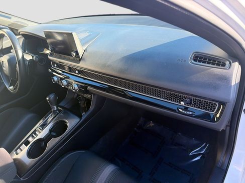 Used 2022 Honda Civic Sport image 31