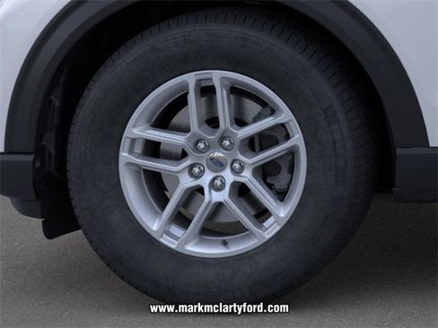 New 2026 Ford Explorer Active image 19