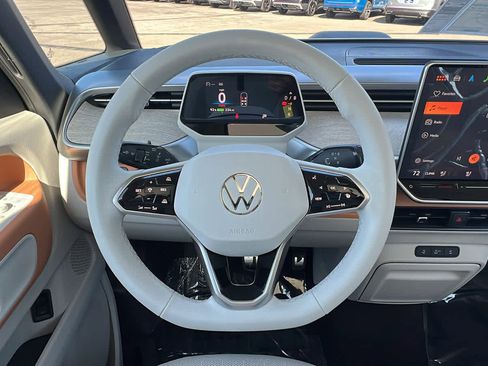 New 2025 Volkswagen ID. Buzz 1st Edition image 15