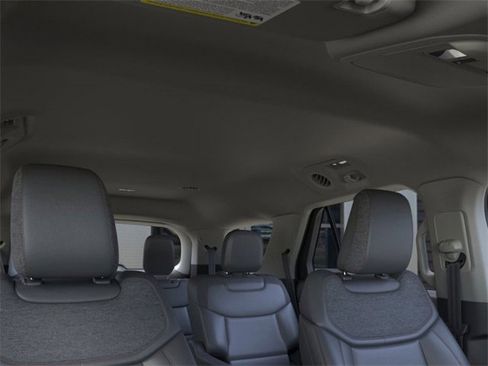 New 2026 Ford Explorer Active w/ Active Comfort Package image 22