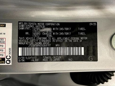 Used 2025 Toyota 4Runner SR5 image 41