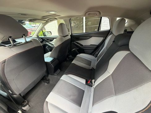 Used 2021 Subaru Crosstrek 2.0i Premium w/ Moonroof Package AWD/4WD image 16