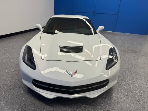 Used 2015 Chevrolet Corvette Stingray Coupe RWD image 23