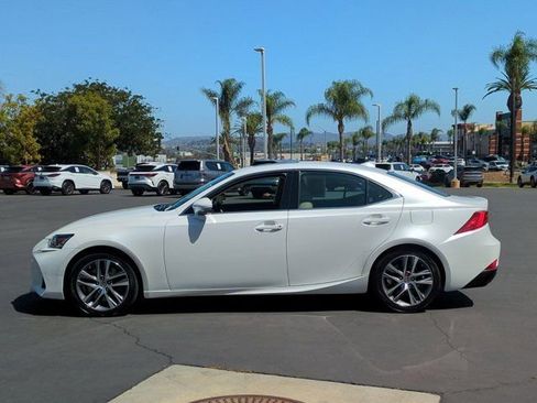Used 2020 Lexus IS 300 w/ Navigation Package RWD image 8