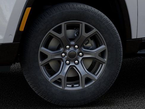 New 2026 Jeep Grand Wagoneer Limited AWD/4WD image 8