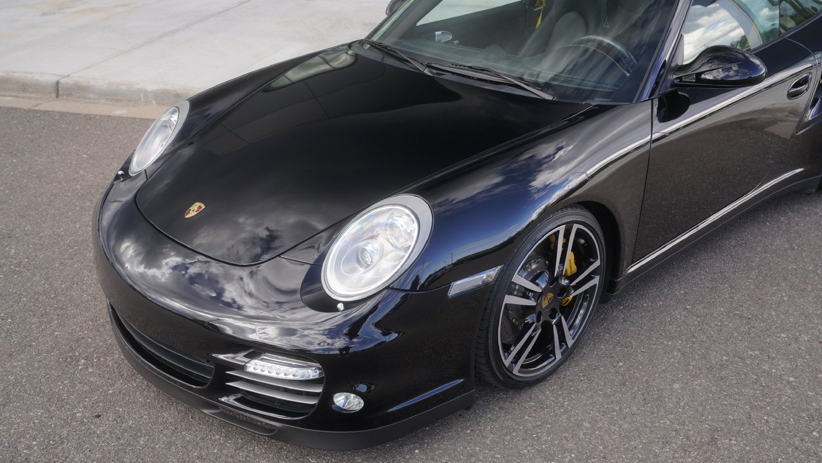 Used 2013 Porsche 911 Turbo S AWD/4WD image 24
