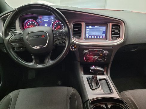 Used 2022 Dodge Charger SXT w/ Blacktop Package image 22