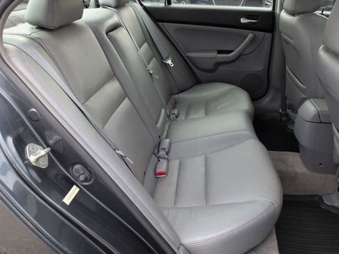 Used 2008 Acura TSX w/ Navigation FWD image 20