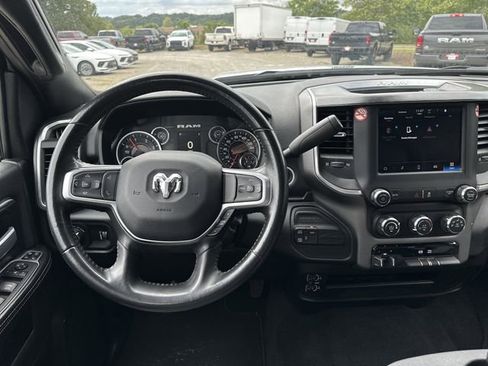 Used 2024 RAM 3500 Big Horn image 23