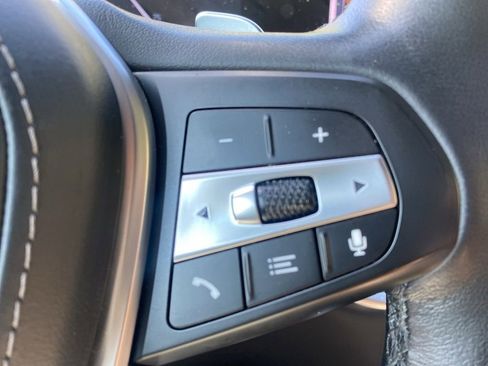 Used 2024 BMW X5 xDrive50e w/ Parking Assistance Package image 19