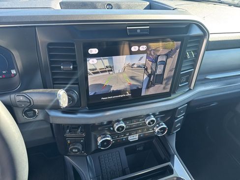 Used 2026 Ford F450 Platinum image 27