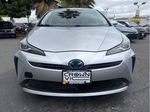 Used 2019 Toyota Prius XLE w/ Carpet Mat Package FWD image 10
